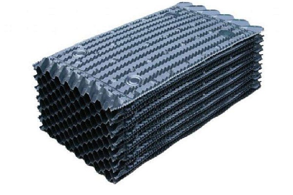 玻璃鋼冷卻塔填料的清洗方法